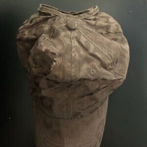 Ponytail hat - Like new